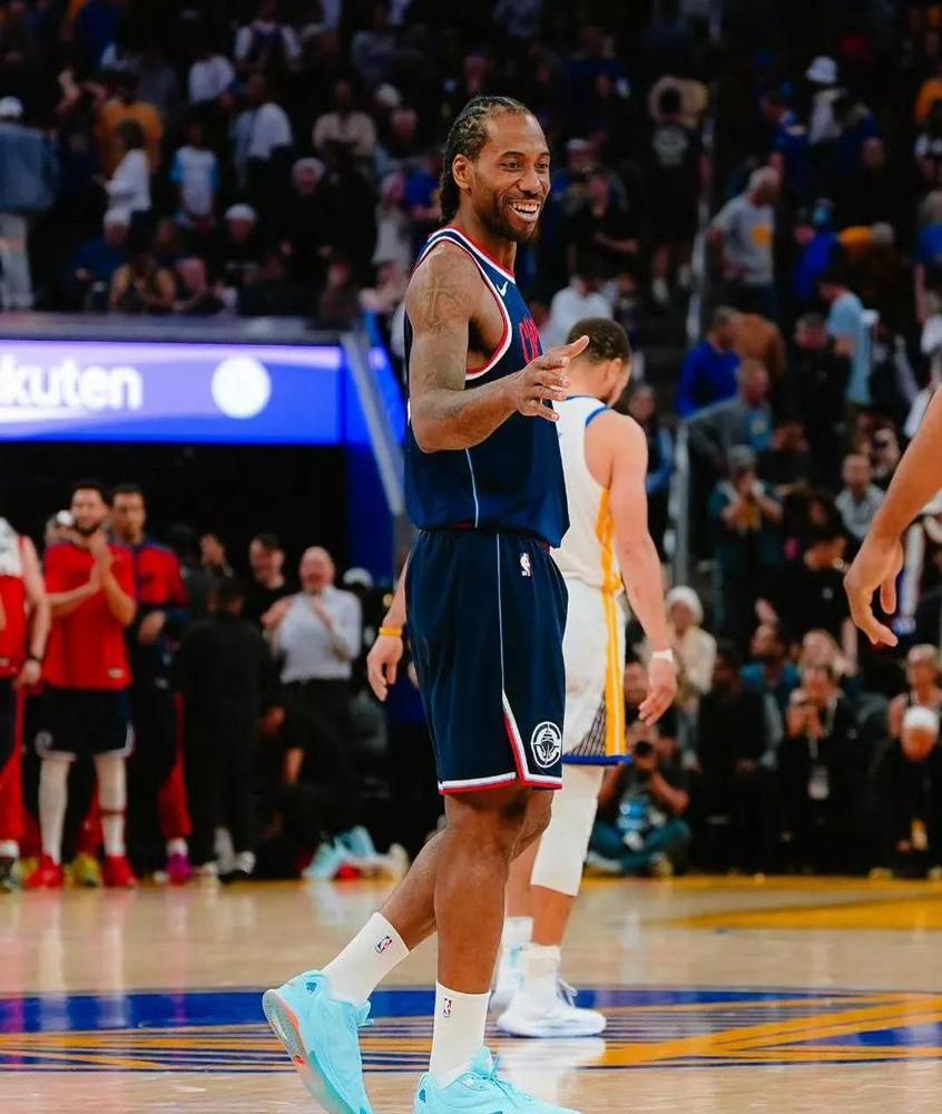 关于猛龙逆转快船，加里纳利爆发神勇的信息