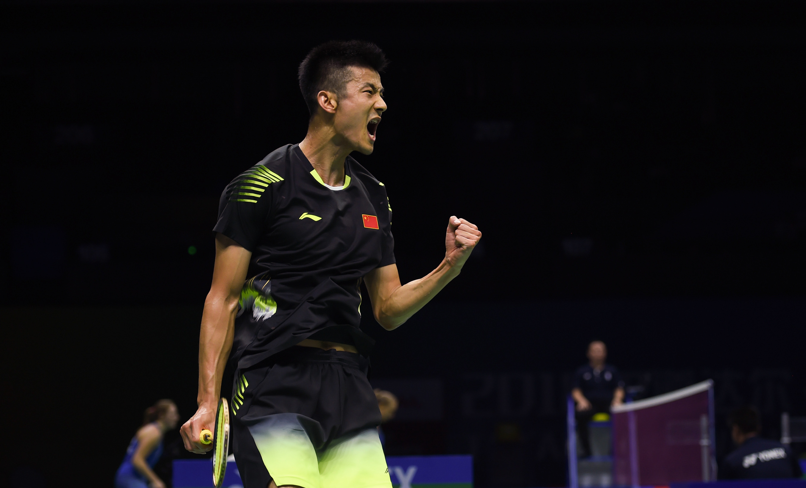 日本羽毛球队险胜中国羽毛球队，谌龙高光表现的简单介绍