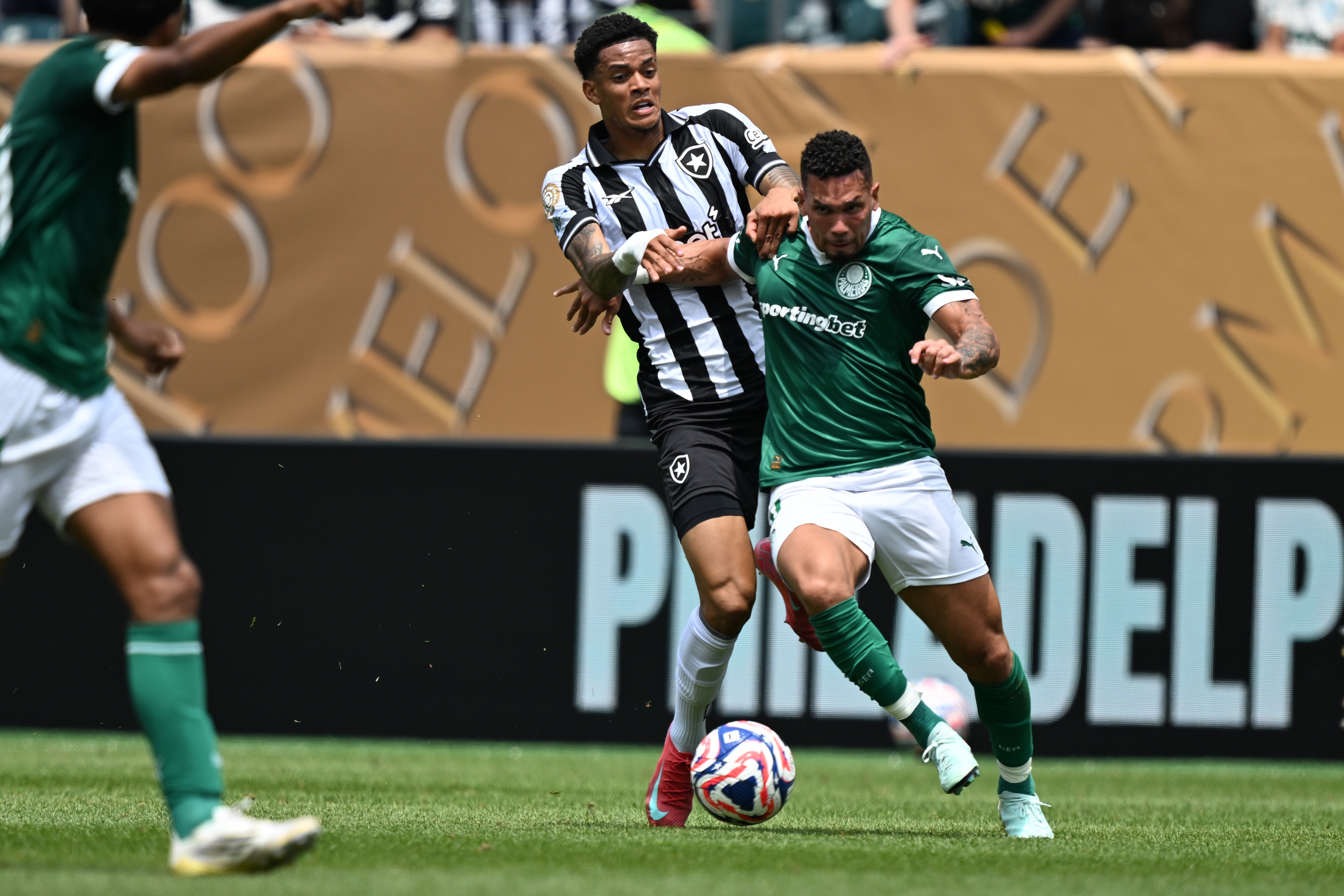 赫塔菲客场击败弗拉门戴斯,豪取三分! 赫塔菲客场击败弗拉门戴斯,豪取三分!