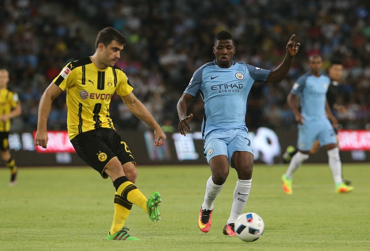 波尔多主场险胜斯特拉斯堡,幸远雄起排名跻身前列 波尔多主场险胜斯特拉斯堡,幸远雄起排名跻身前列