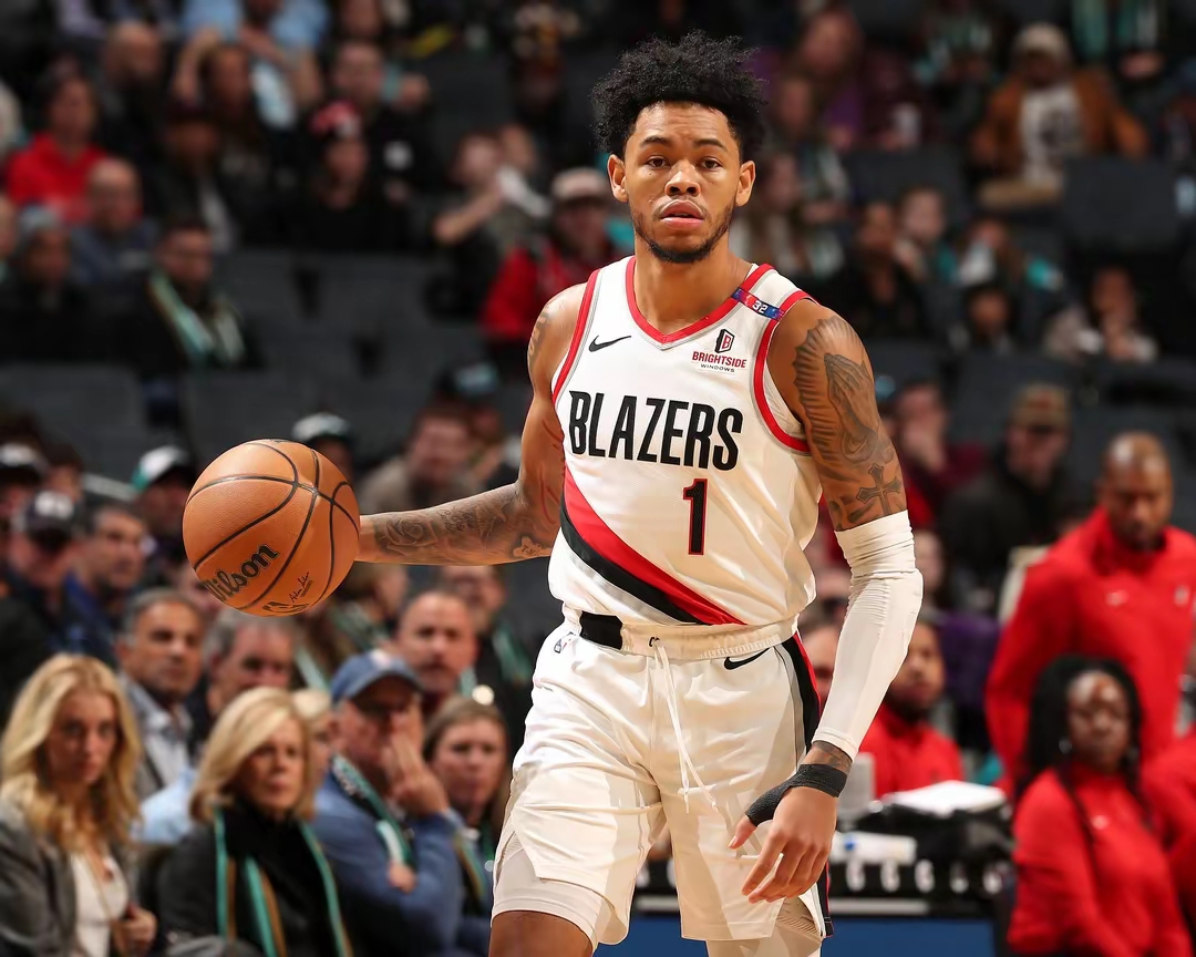 开拓者新帅上任,改善球队形势一鼓作气的简单介绍 开拓者新帅上任,改善球队形势一鼓作气的简单介绍