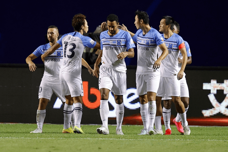 富力队在比赛中阵容齐整，集体奋斗争取比赛胜利的简单介绍