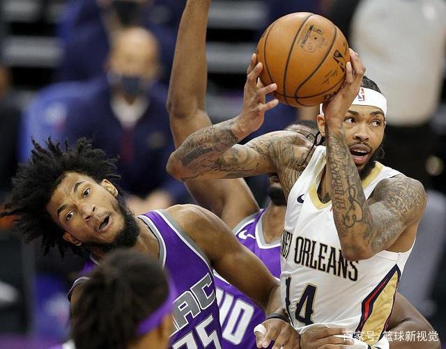 尼克斯翻盘鹈鹕，福克斯爆发神勇