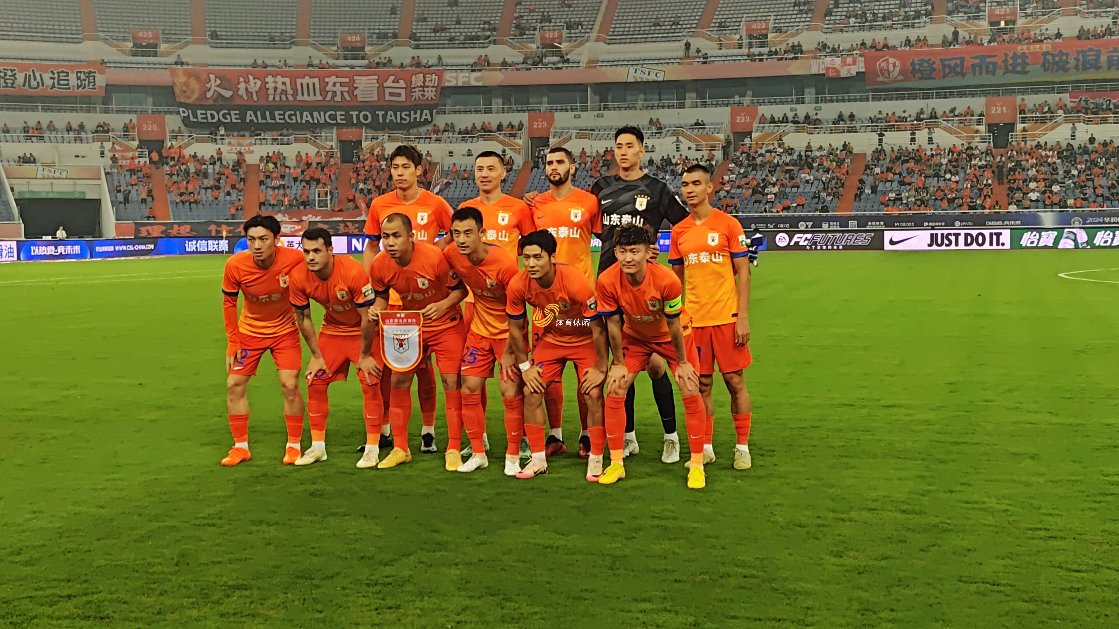 关于精彩纷呈，中超比赛成为无数球迷瞩目焦点的信息