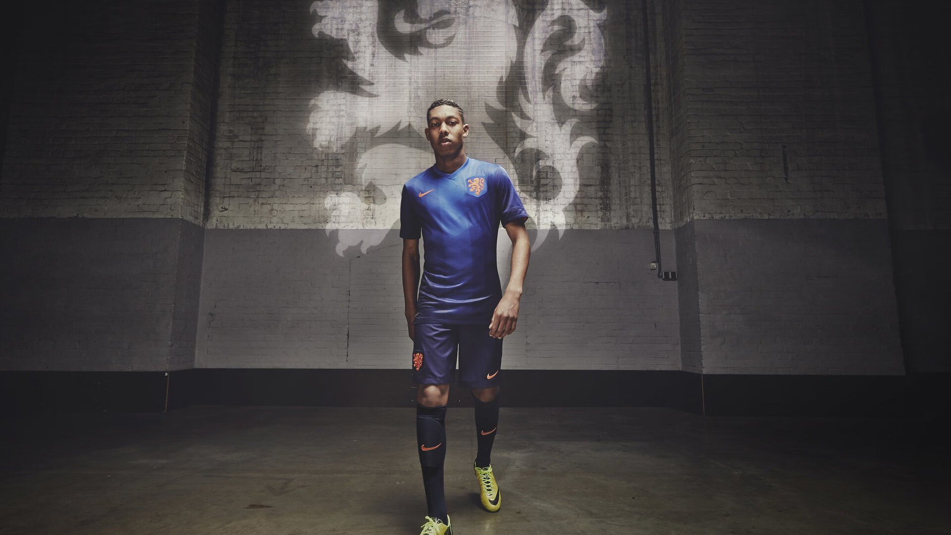 节奏大师姆巴佩与德国战车的启示，当个人才华点燃集体胜利