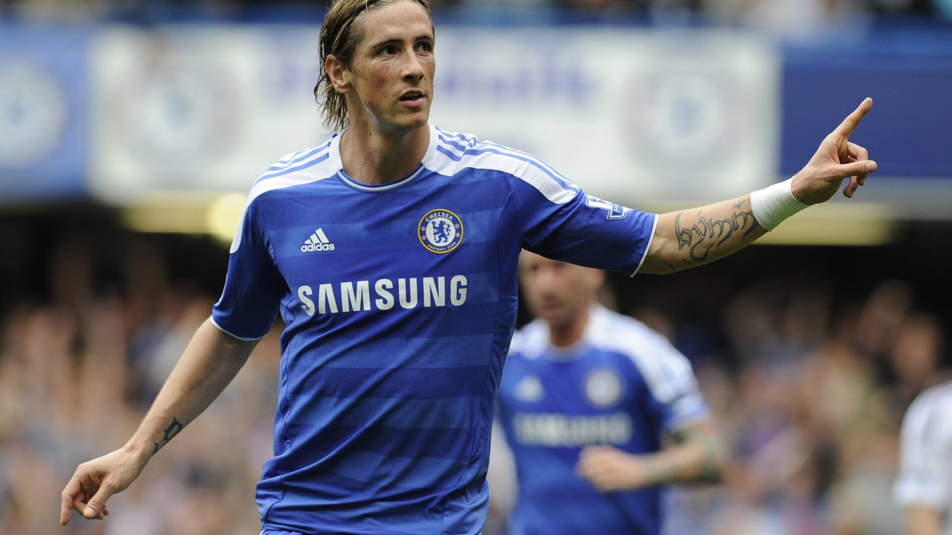 逆转与坚韧，奥斯梅恩一锤定音，芬兰上演北欧童话