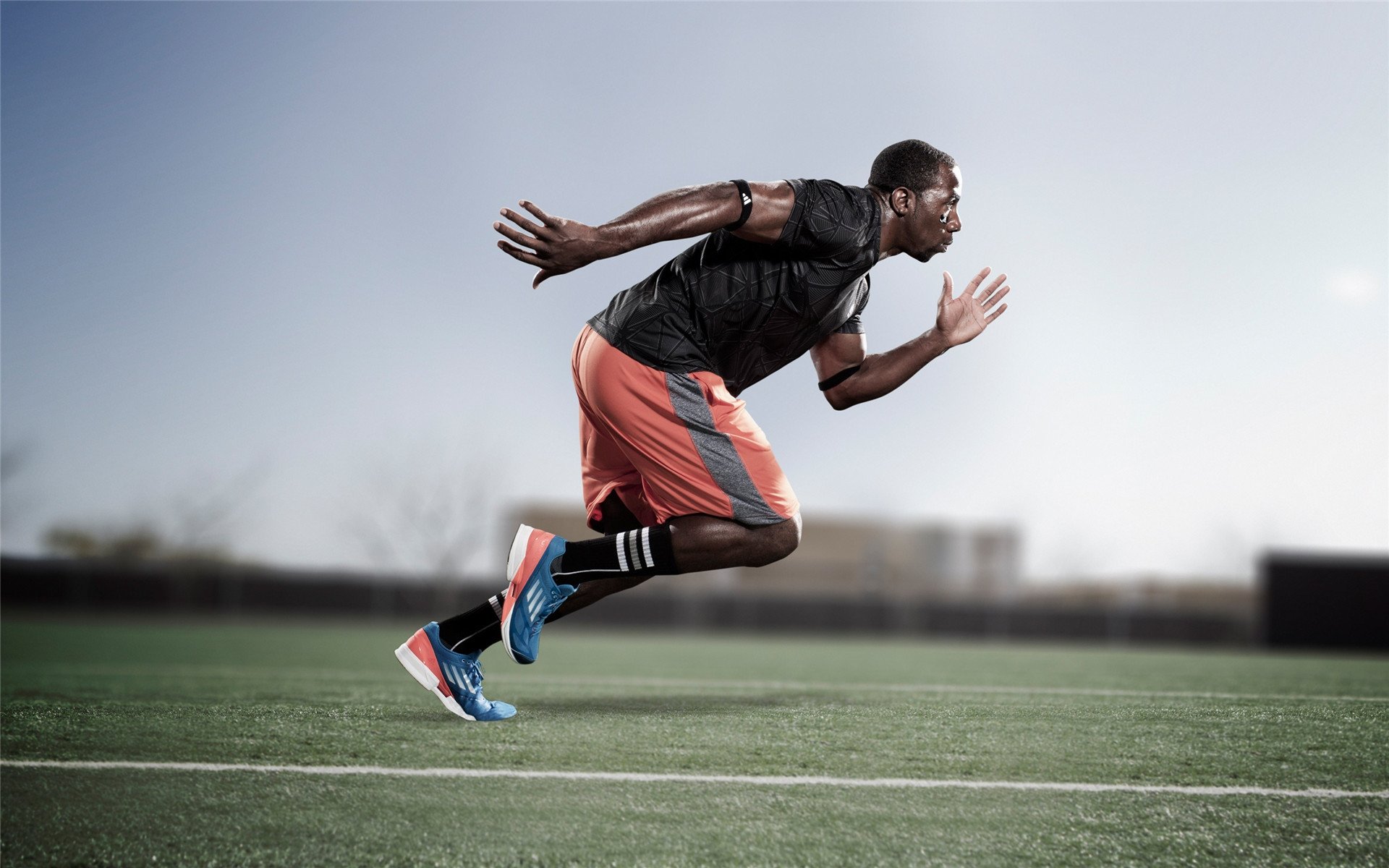 2026世界杯之夜，阿尔瓦雷斯刷新纪录，传奇在星光下诞生