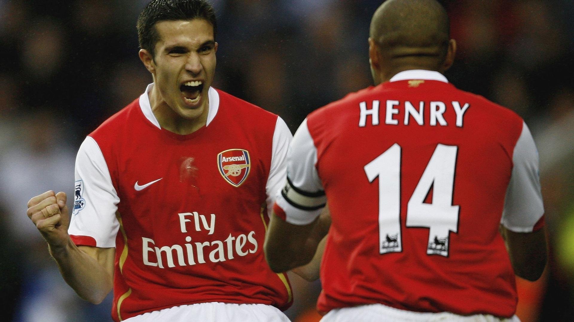 从冰封到救赎，阿什拉夫在拜仁对阵冰岛之战中重铸自我