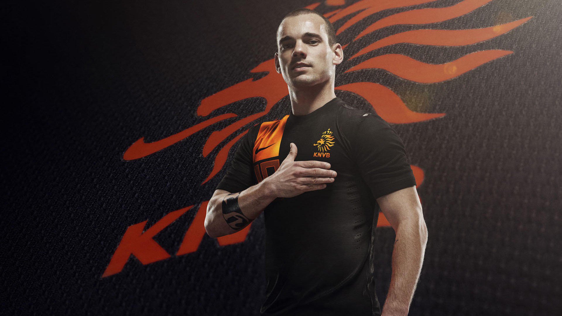 孤军鏖战澳网，铁肩扛鼎戴维斯—梅德韦杰夫的团队救赎之路