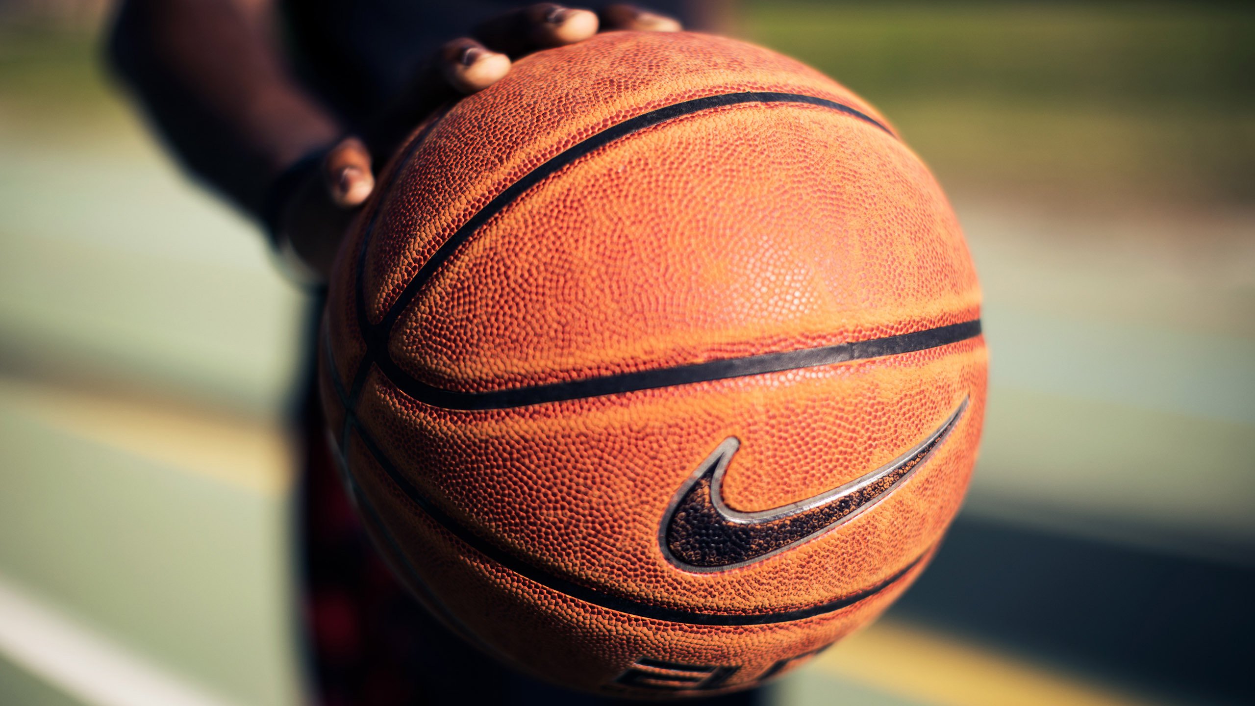 凤凰涅槃,鹿角折戟,一场唯一的宿命对决,如何定义NBA季后赛的终极残酷与浪漫